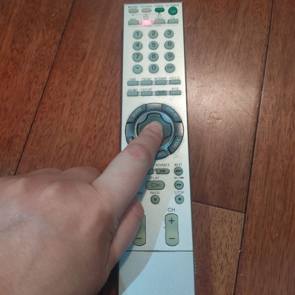 Genuine SONY RM-YA003 TV Remote Control Replacement OEM Tested Original - Picture 2 of 2